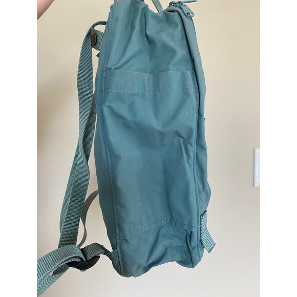 Fjallraven Kanken Backpack main image 4